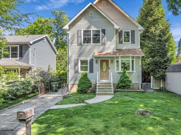 65 Coleman Street, Edison, NJ 08817