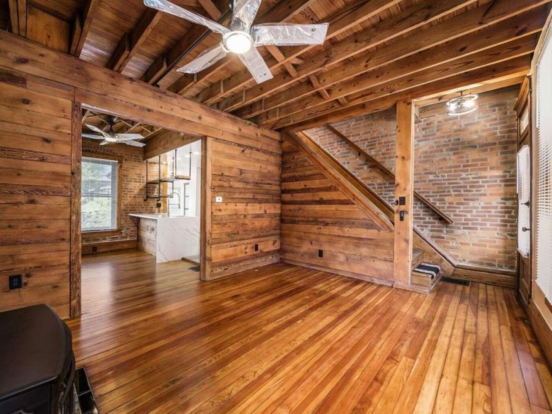 871 Delaware Avenue , Columbus, OH 43215 Photo 7