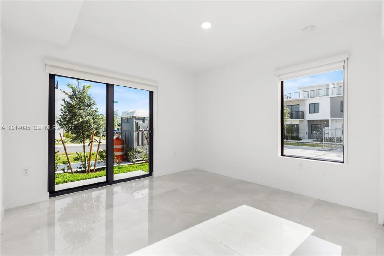 14530 SW 261st Ter , Unit 1, Homestead, FL 33032 Photo