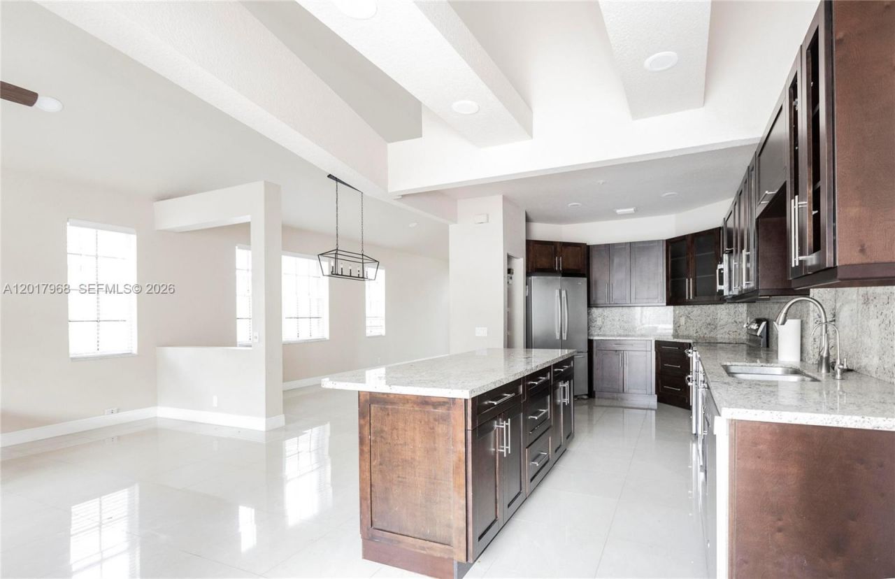 1118 Hickory Way, Weston, FL 33327 Photo