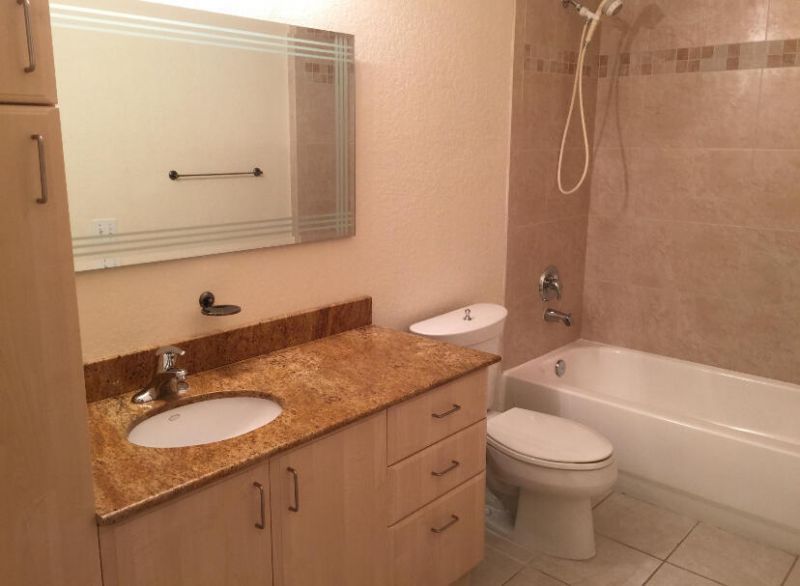 1610 Presidential Way, Unit B-305, West Palm Beach, FL 33401 Photo