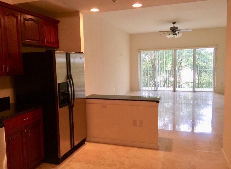 1610 Presidential Way, Unit B-305, West Palm Beach, FL 33401 Photo