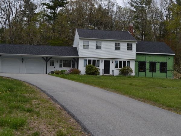 230 West St, Paxton, MA 01612