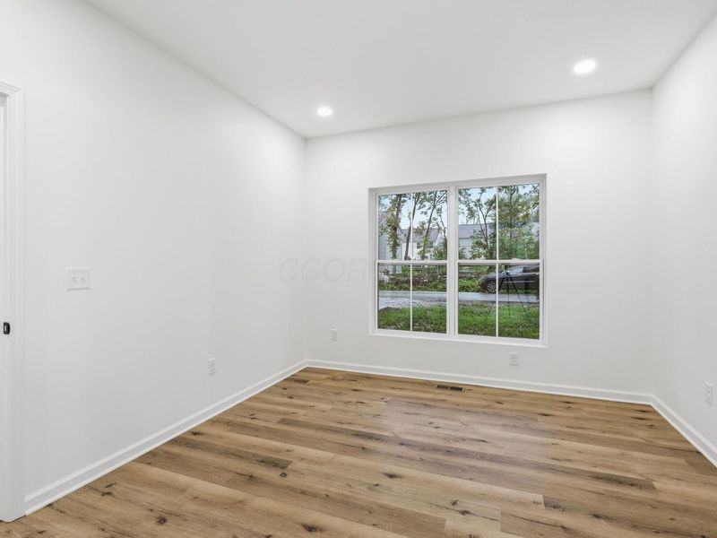 3800 Genessee , Columbus, OH 43219 Photo 13