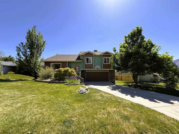 46 Lupine Lane , Parachute, CO 81635