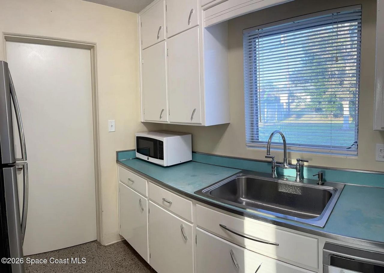 1817 Date Palm Drive , Edgewater, FL 32132 Photo