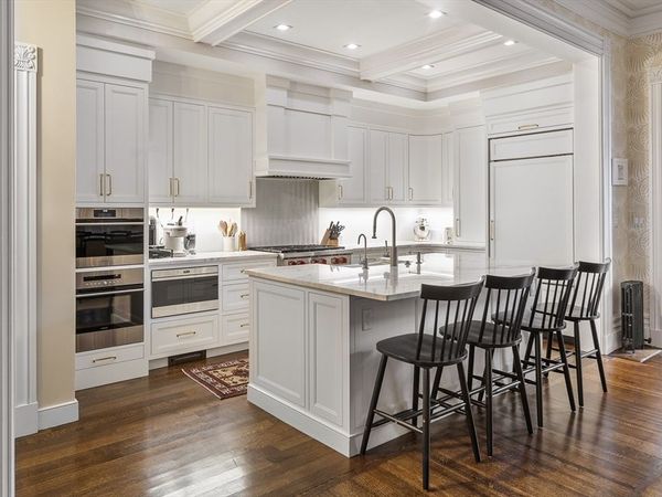 53 Mount Vernon St, Unit 2, Boston, MA 02108
