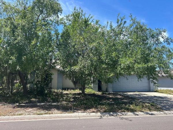 8835 Aruba Lane , Port Richey, FL 34668
