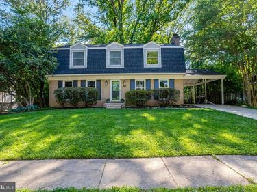 8407 BRIAR CREEK DRIVE, ANNANDALE, VA 22003