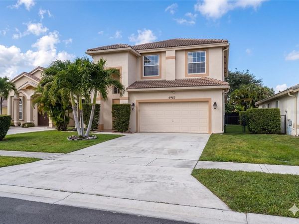 11483 BEACON POINTE LANE , WELLINGTON, FL 33414