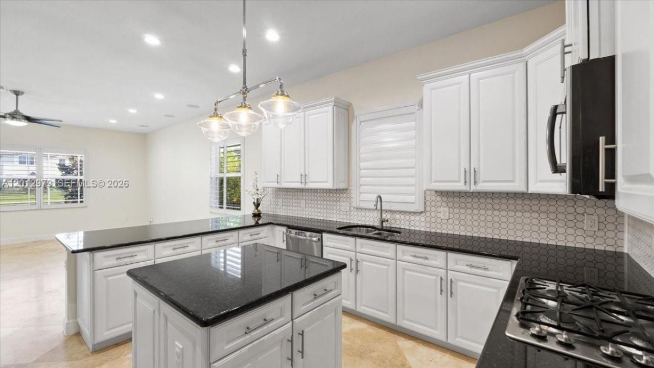 8610 Lakeside Bnd , Parkland, FL 33076 Photo