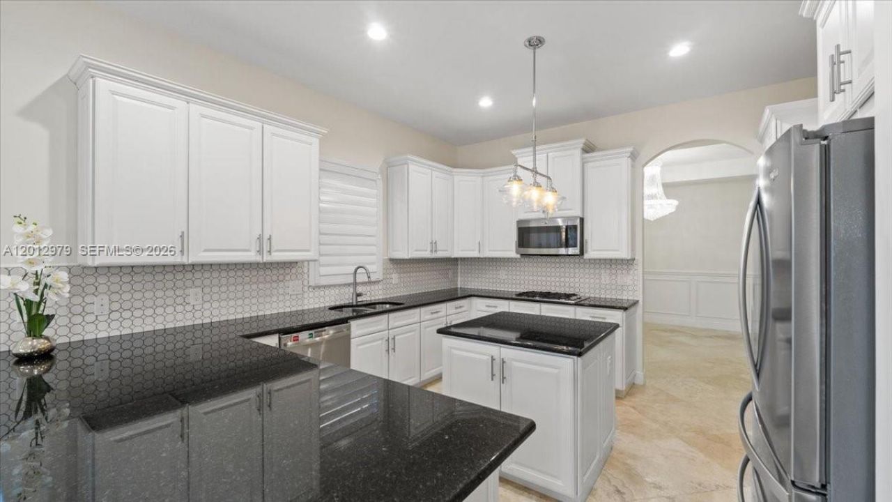 8610 Lakeside Bnd , Parkland, FL 33076 Photo