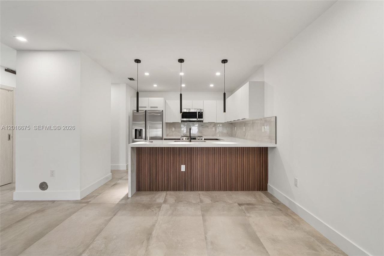 3431 - 3433 SW 16 Ter , Miami, FL 33145 Photo