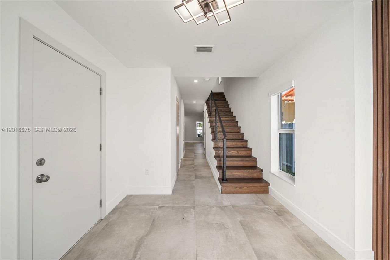 3431 - 3433 SW 16 Ter , Miami, FL 33145 Photo