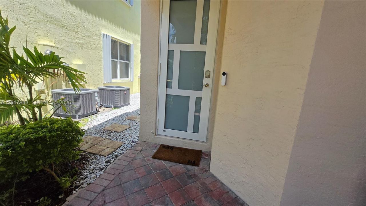 Please Call For Address, Dania Beach, FL 33004 Photo