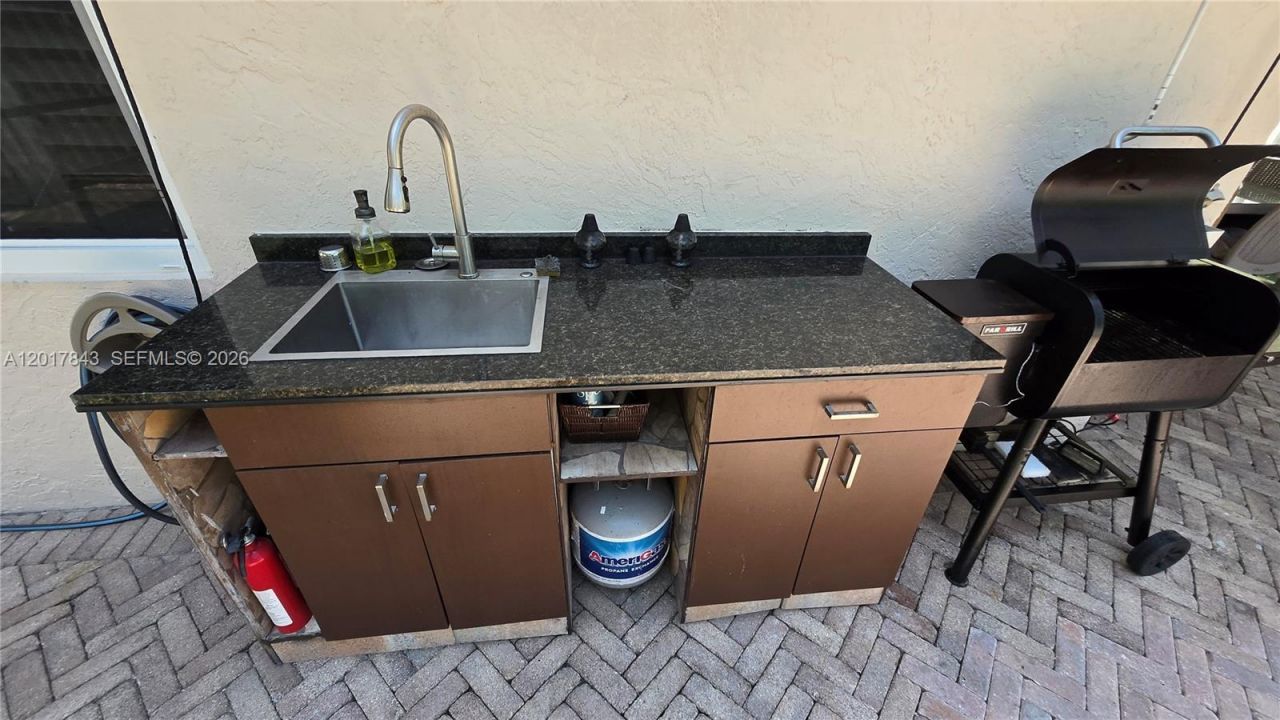 Please Call For Address, Dania Beach, FL 33004 Photo
