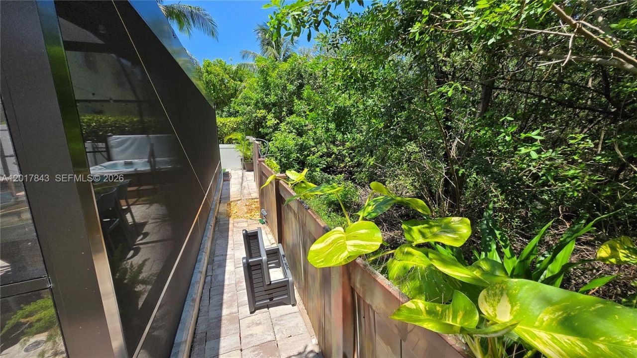 Please Call For Address, Dania Beach, FL 33004 Photo