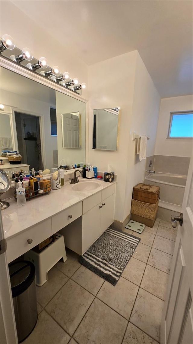 Please Call For Address, Dania Beach, FL 33004 Photo