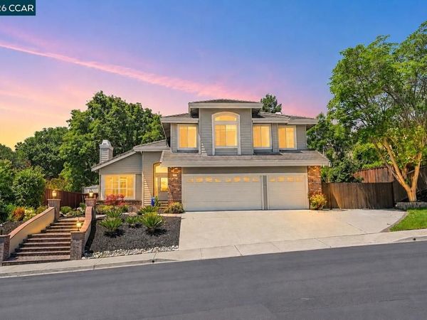 8254 Creekside Drive, Dublin, CA 94568