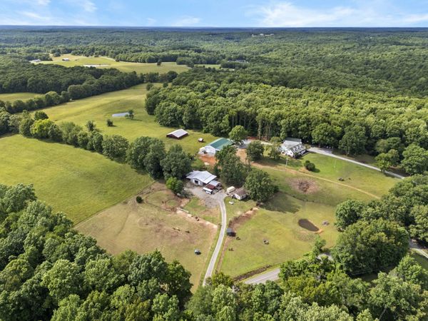 1126 Cedar Creek Rd, Vanleer, TN 37181