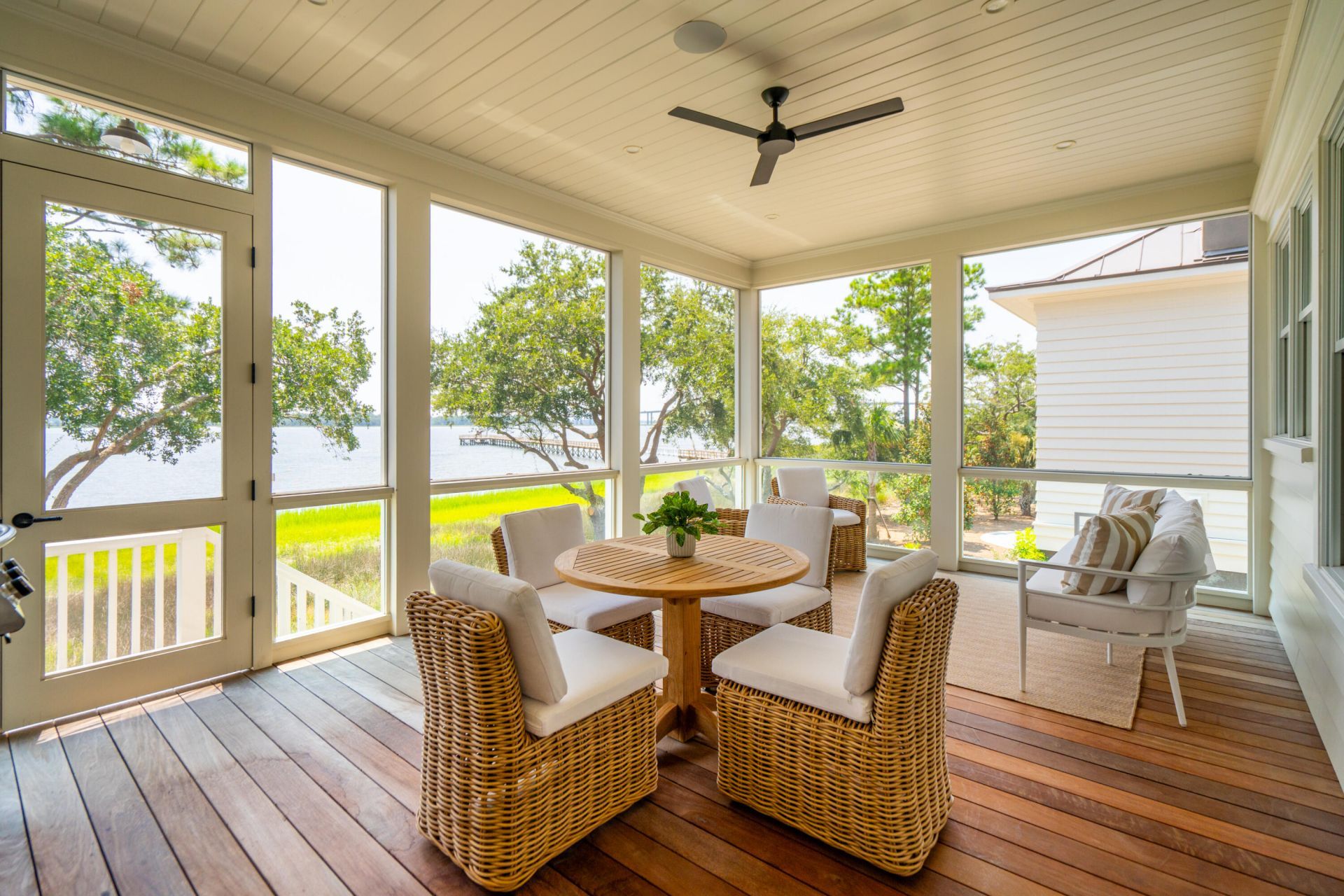 401 Wayfaring Point Photo 31