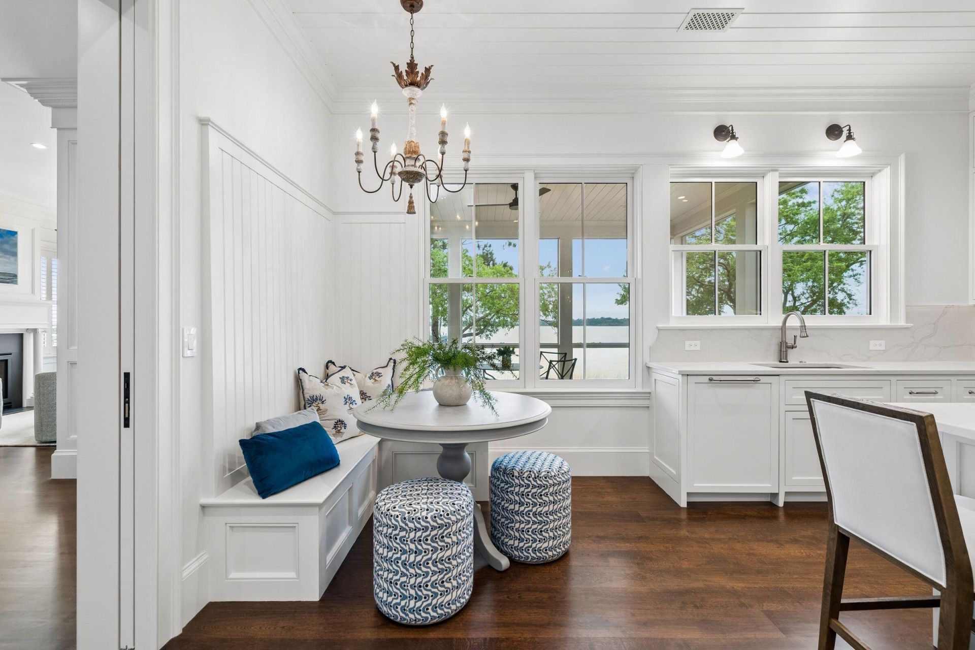 401 Wayfaring Point Photo 34
