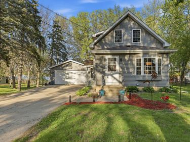135 Pleasant Avenue NE, Cokato, MN 55321