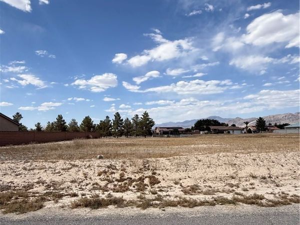 5280 E CHASEMOOR Street , Pahrump, NV 89061