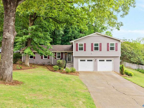 104 Oddo Lane SE, Huntsville, AL 35802