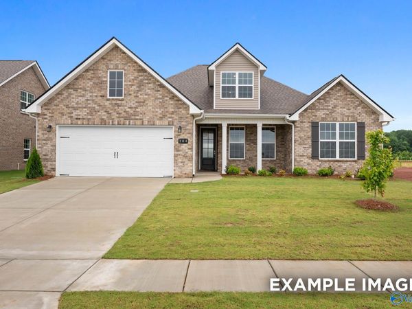 3115 Lisa Lane SE, Decatur, AL 35603
