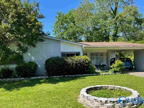 2424 Medaris Road NW, Huntsville, AL 35810