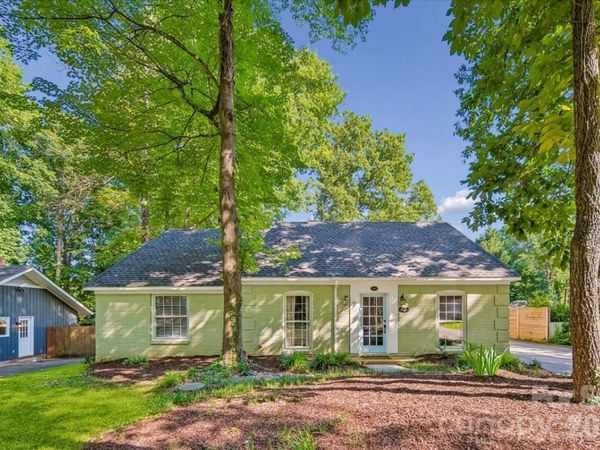 1005 Pinafore Drive, Charlotte, NC 28212