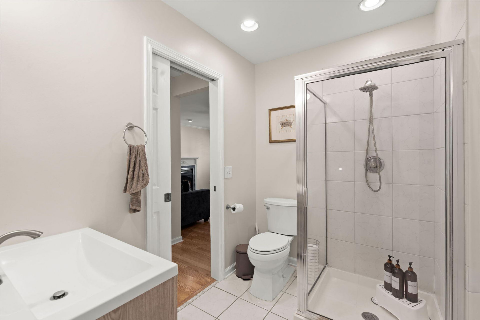 3225 Queensgate Way Photo 15