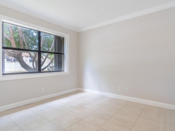 1272 S Military Trail, Unit 313, Deerfield Beach, FL 33442