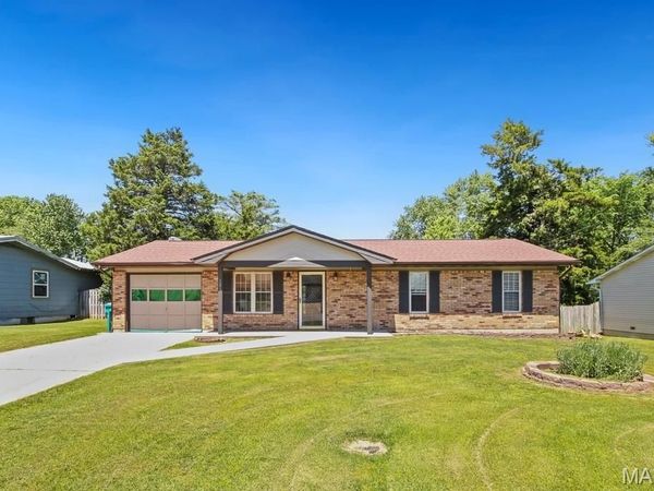 121 Mervin Street , Sullivan, MO 63080