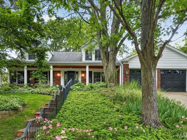 816 Bridlebrook Lane , Kirkwood, MO 63122