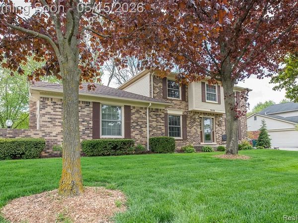 9600 Winterset Circle, Plymouth Twp, MI 48170