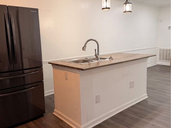 620 Valley Crest Drive, Birmingham, AL 35215