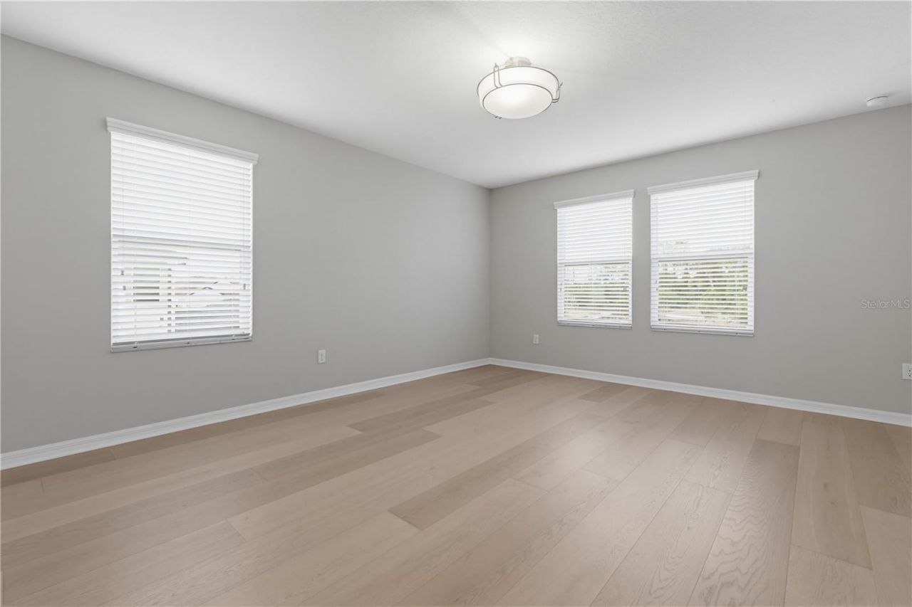 9608 Sorbonne Loop, Seffner, FL 33584 Photo