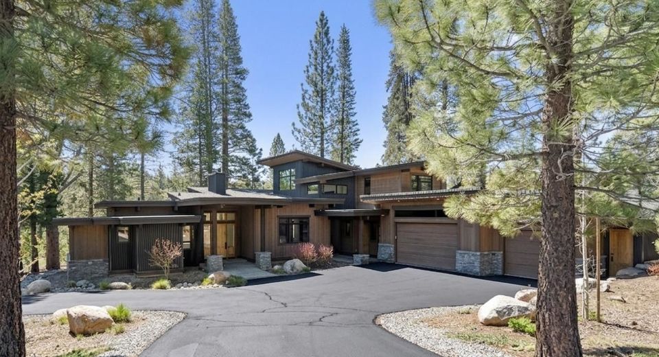 11551 Ghirard Road, Truckee, CA 96161 Photo