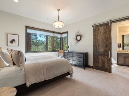 11551 Ghirard Road, Truckee, CA 96161 Photo