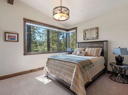 11551 Ghirard Road, Truckee, CA 96161 Photo