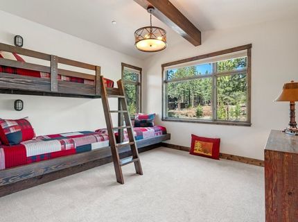 11551 Ghirard Road, Truckee, CA 96161 Photo