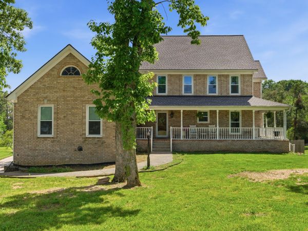 1005 Saint Blaise Trl, Gallatin, TN 37066