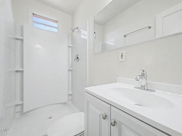 10026 N 14TH Street, Phoenix, AZ 85020