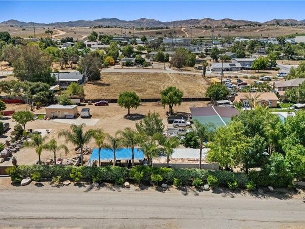 0 warren, Riverside, CA 92508