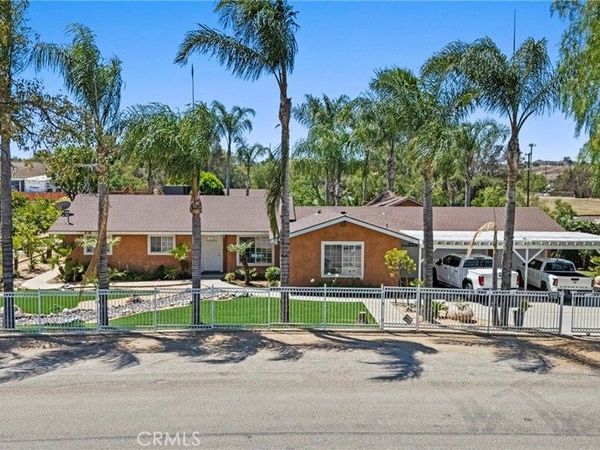 19345 Warren, Riverside, CA 92508