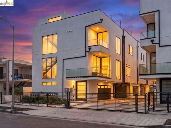 6503 N Contour LN, North Hollywood, CA 91606