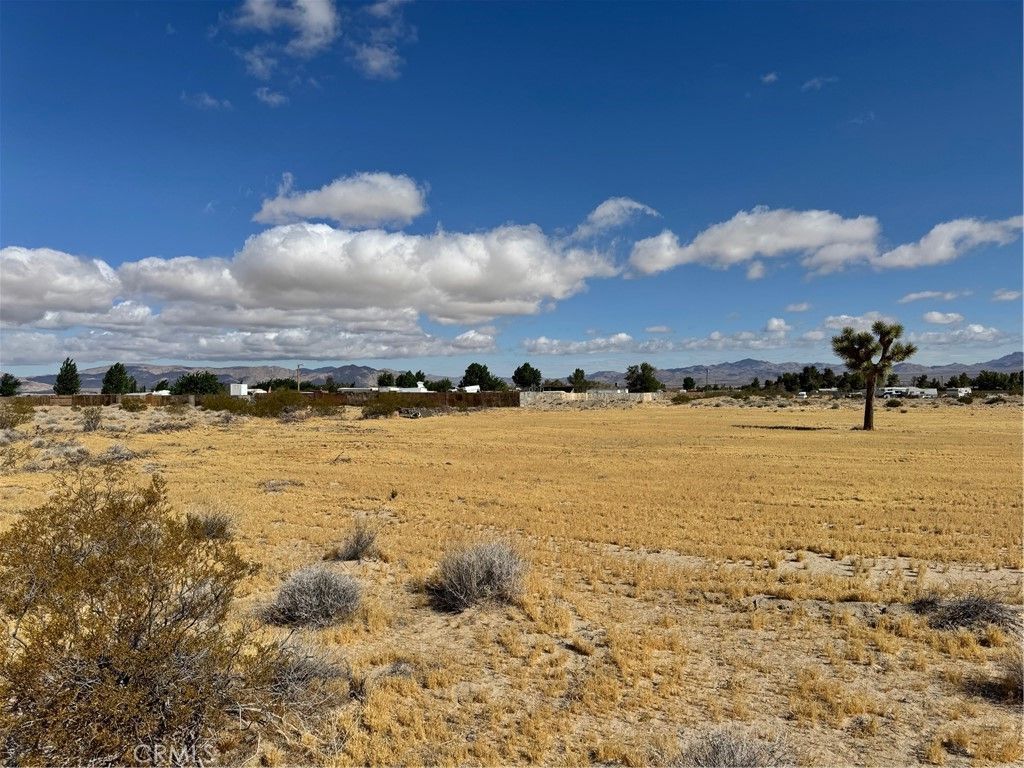 0 Clark St, Lucerne Valley, CA 92356 Main Photo