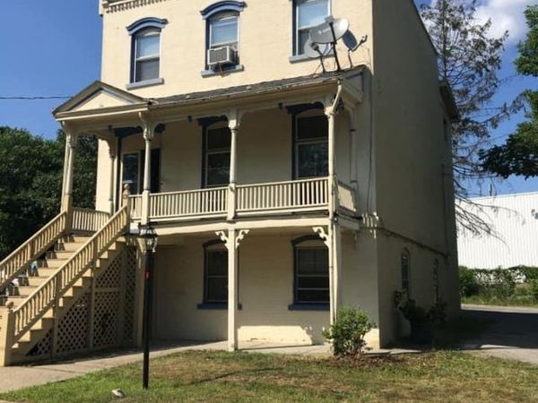 13 Benton Avenue , Middletown, NY 10940